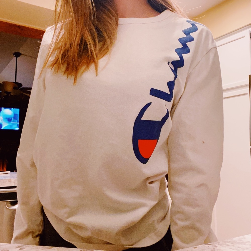 Champion Shoulder Script Long Sleeve